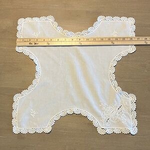 Dinner Roll Warmer or Bread Basket Cover White Lace Embroidered  17 inches